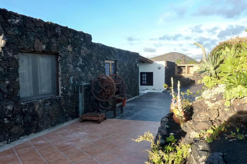 Los Frailes Eco Finca B Tinajo Eksteriør billede
